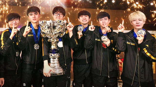 而我们期待 而我们期待