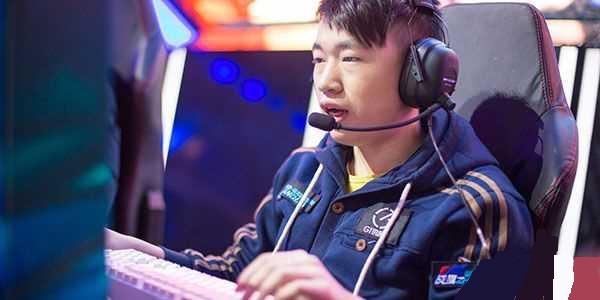 韩旭落泪：限制对手三分球和冲抢篮板球不力是输球主因 还会争取海外联赛打球机会