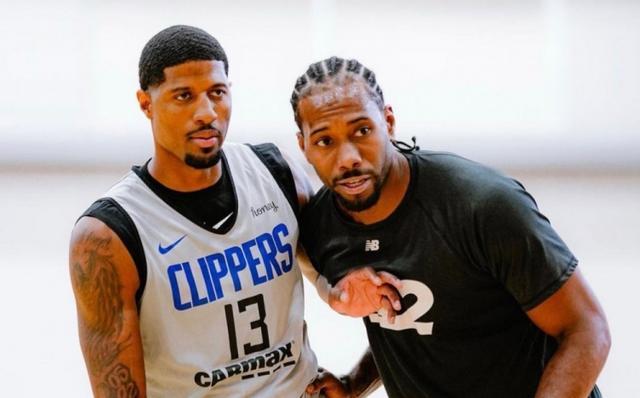 落地的小幅 落地的小幅